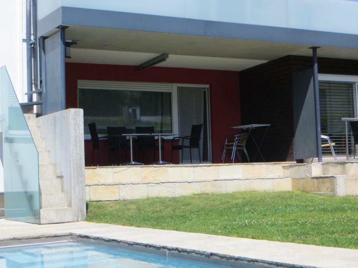 Gaestehaus Sommertal Mit Pool Im Garten, Eigener Parkplatz, 800M Zum Bodensee, 300M Zur Altstadt Meersburg Dış mekan fotoğraf